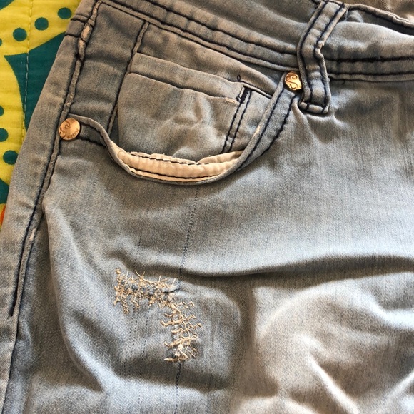 Tight jeans - Picture 2 of 6